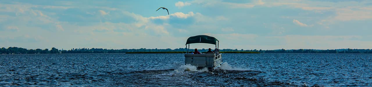 pontoon boat 